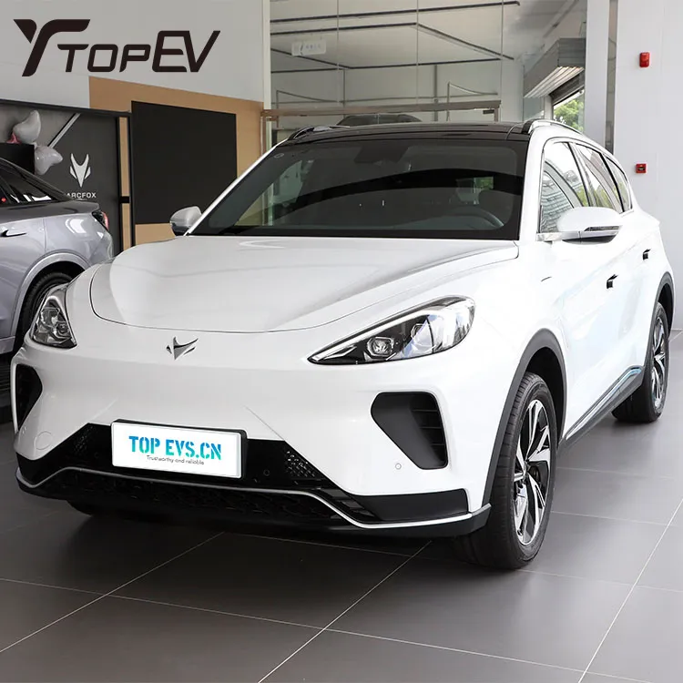 Arcfox   Alpha   T   Ċina   Elettriku   Karozza