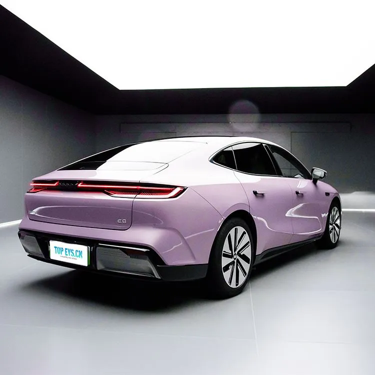 Geely Galaxy электрический автомобиль